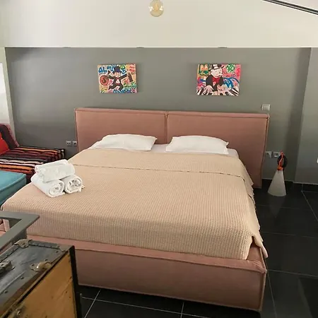 Bespoke House Aparthotel