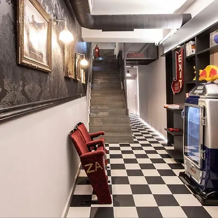 Aparthotel Bespoke House Athene