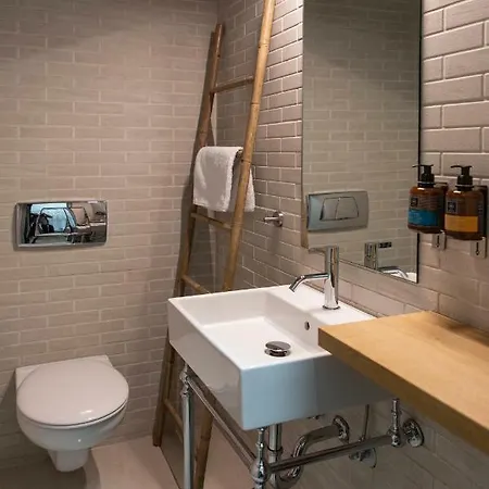 Bespoke House Aparthotel Athens